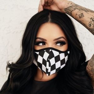 Black and White Checker Mask